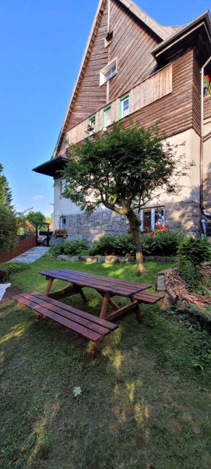Stylowy Apartament Na Ptasiej Gorze イェレニャ・グーラ エクステリア 写真